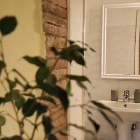 Апартаменты Be My Guest